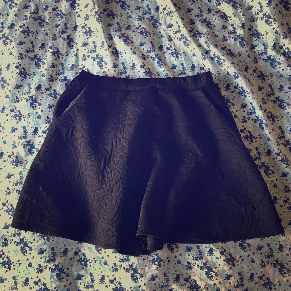 Black skirt size medium